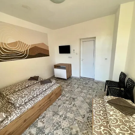 The Rainbow 3 דירה *